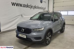 Volvo XC40 - zobacz ofertę