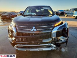 Mitsubishi Outlander 2024 2