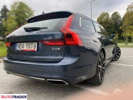 Volvo V90 2017 2.0 235 KM