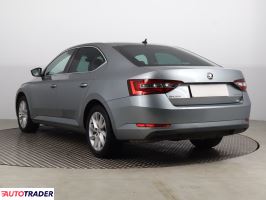 Skoda Superb 2018 2.0 187 KM