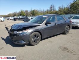 Hyundai Elantra - zobacz ofertę