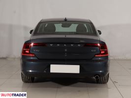 Volvo S90 2017 2.0 147 KM