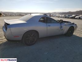 Dodge Challenger 2020 3