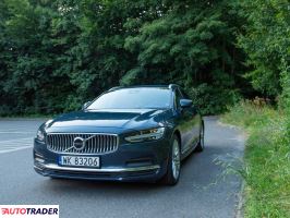 Volvo V90 2022 2.0 197 KM