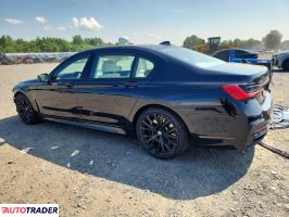 BMW 750 2021 4