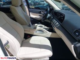 Mercedes GL 2024 2 Mercedes GL 2024 2