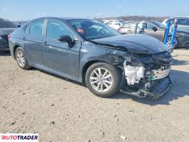 Toyota Camry 2025 2