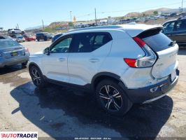 Volvo XC40 2023 2