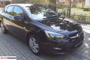 Opel Astra 2012 1.4 140 KM Opel Astra 2012 1.4 140 KM