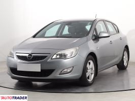 Opel Astra 2010 1.6 113 KM