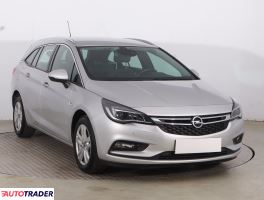 Opel Astra 2019 1.4 123 KM