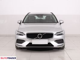 Volvo V60 2021 2.0 160 KM