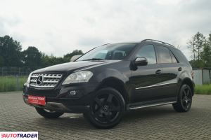 Mercedes M-klasa 2009 3.5 272 KM