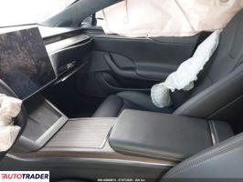 Tesla Model S 2021