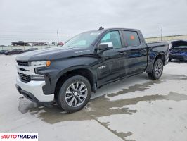 Chevrolet Silverado 2021 3