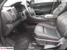 Nissan Pathfinder 2023 3