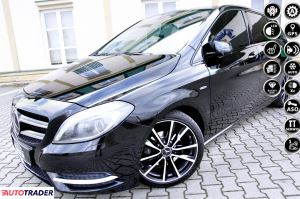 Mercedes B-klasa 2013 1.6 122 KM