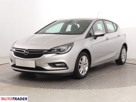 Opel Astra 2018 1.4 147 KM