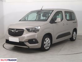 Opel Combo 2018 1.5 100 KM Opel Combo 2018 1.5 100 KM
