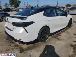 Toyota Camry 2021 3