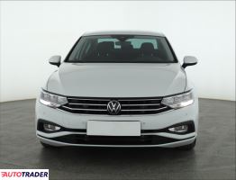 Volkswagen Passat 2022 2.0 147 KM
