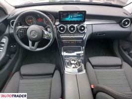 Mercedes C-klasa 2020 2.0 211 KM