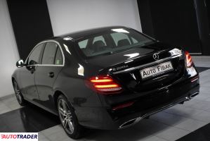 Mercedes E-klasa 2019 2 194 KM Mercedes E-klasa 2019 2 194 KM