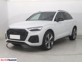 Audi Q5 2020 2.0 201 KM
