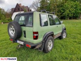 Isuzu Trooper 2000 3.5 215 KM