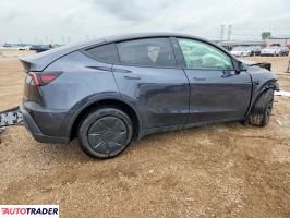 Tesla Model Y 2026