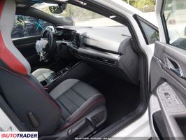 Volkswagen Golf 2023 2