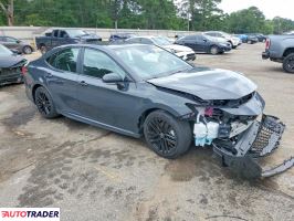 Toyota Camry 2025 2
