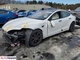 Tesla Model S - zobacz ofertę