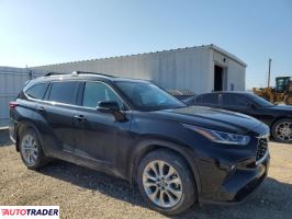 Toyota Highlander 2020 3