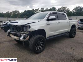 Toyota Tundra 2021 5