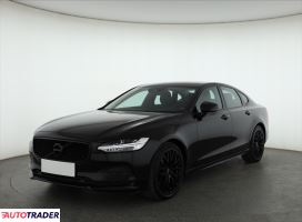 Volvo S90 2018 2.0 187 KM