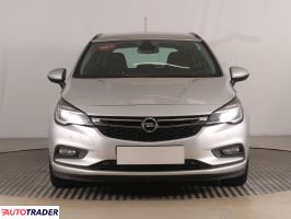 Opel Astra 2017 1.6 108 KM