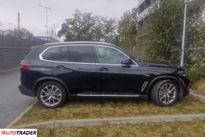 BMW X5 2022 3.0 394 KM