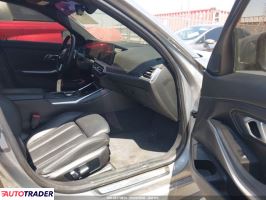 BMW 330 2023 2