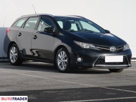 Toyota Auris 2014 2.0 122 KM