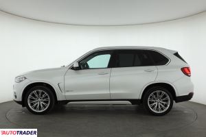 BMW X5 2016 2.0 227 KM