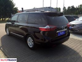 Toyota Sienna 2015 3.5 266 KM