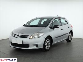 Toyota Auris 2011 1.4 88 KM