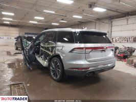 Lincoln Aviator 2020 3