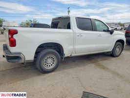 Chevrolet Silverado 2021 3