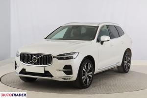 Volvo XC60 2022 2.0 246 KM
