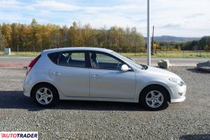 Hyundai i30 2011 1.6 90 KM Hyundai i30 2011 1.6 90 KM