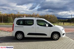 Opel Combo 2020 1.5 130 KM