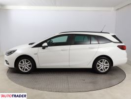 Opel Astra 2020 1.2 128 KM