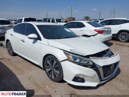 Nissan Altima - zobacz ofertę